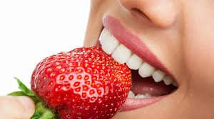 Les aliments qui peuvent aider et blesser vos dents