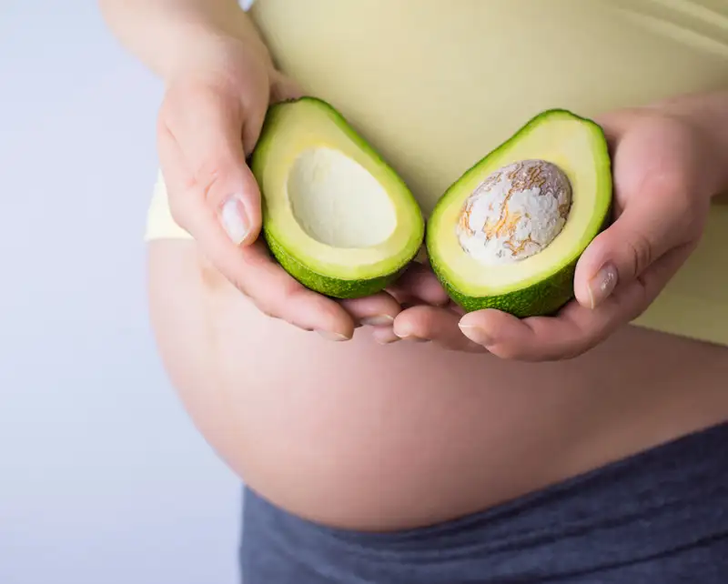 Aliments grossesse bébé naisse cheveux