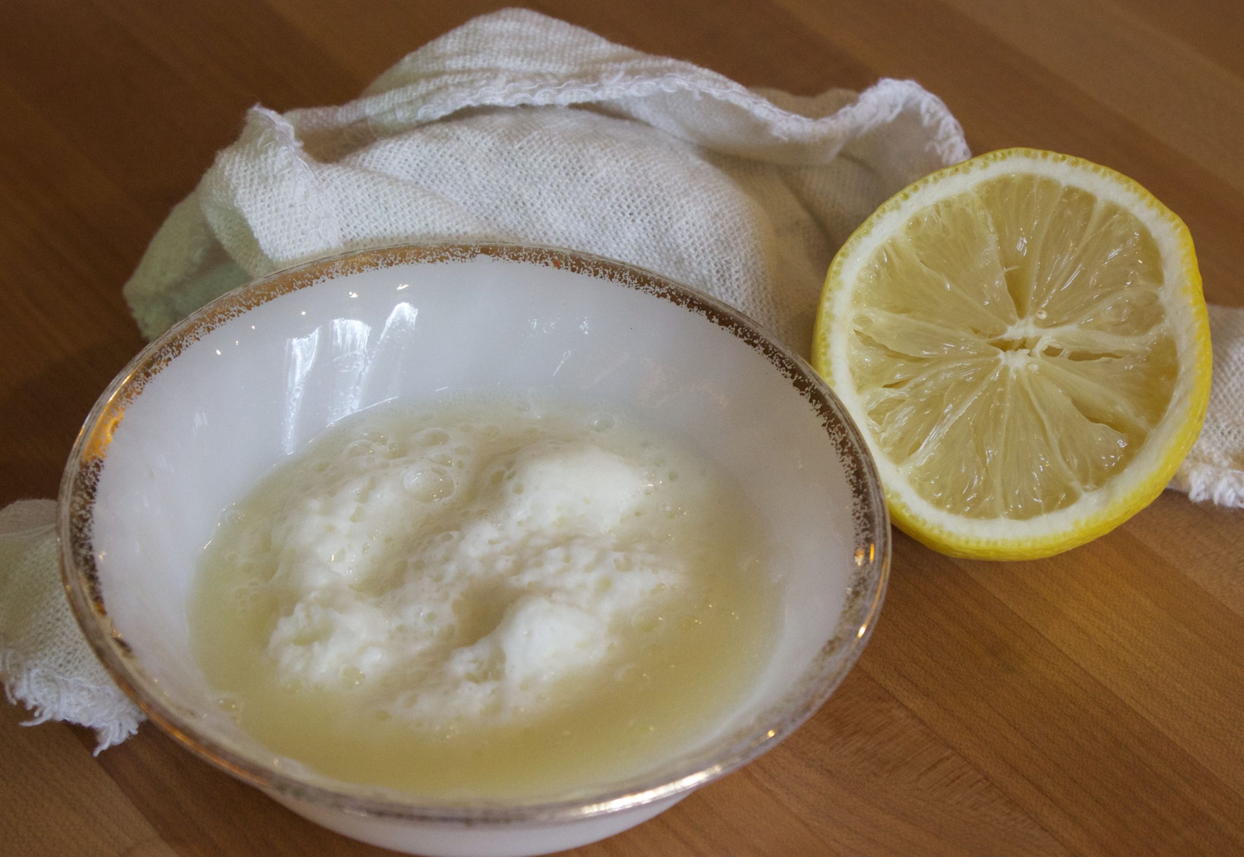 bicarbonate de soude et le jus de citron